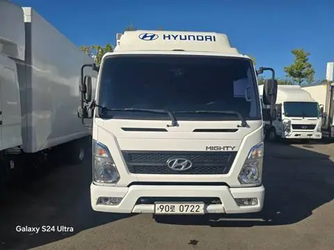 현대 마이티 2.5톤 내장탑 2018년식 사진 1